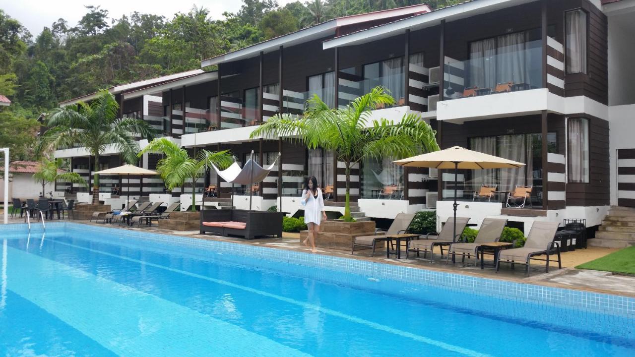 The Barat Tioman Beach Resort Kampong Juara Exteriör bild
