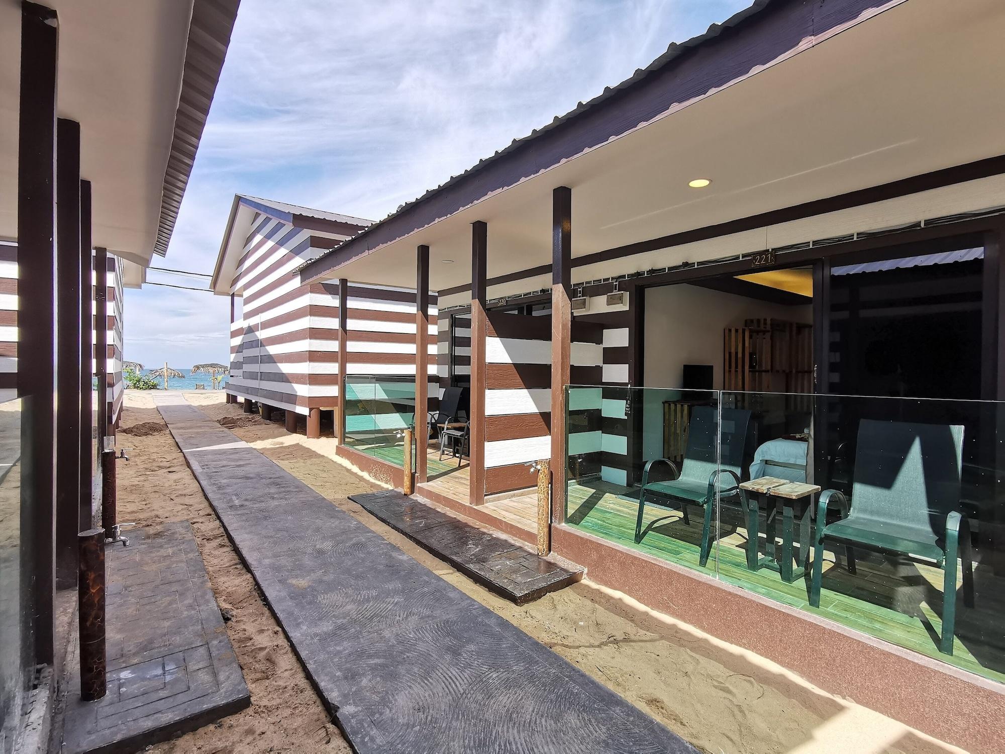 The Barat Tioman Beach Resort Kampong Juara Exteriör bild