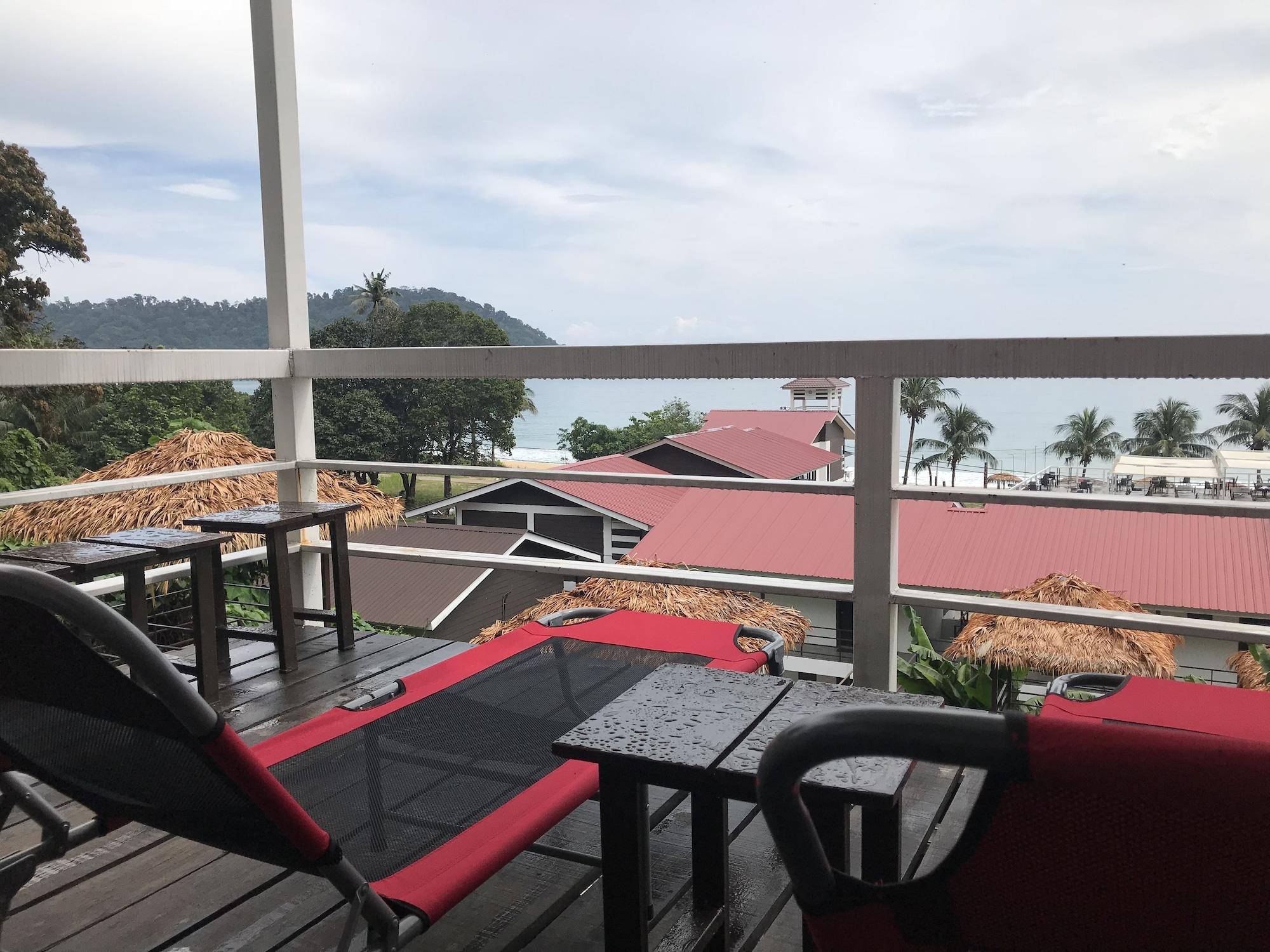 The Barat Tioman Beach Resort Kampong Juara Exteriör bild