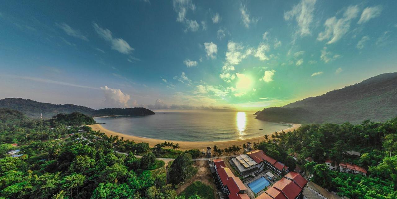 The Barat Tioman Beach Resort Kampong Juara Exteriör bild